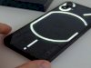 Nothing Phone (1) users are reporting green tint display issue