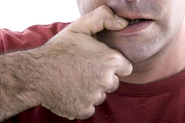 Want to stop biting your nails: Here is some important tips to break the Habit