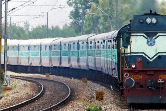 Railway’s Mega Block : these are affected routes, check details