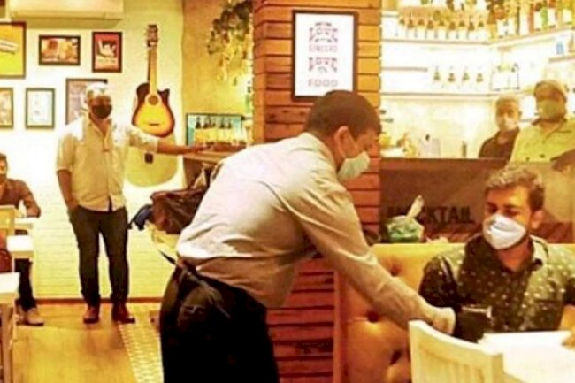 Restaurants can’t force service charge on customers from now