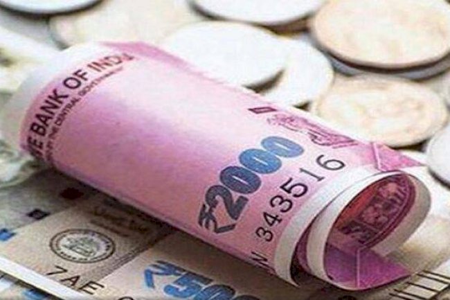 Rupee falls to all-time low against dollar