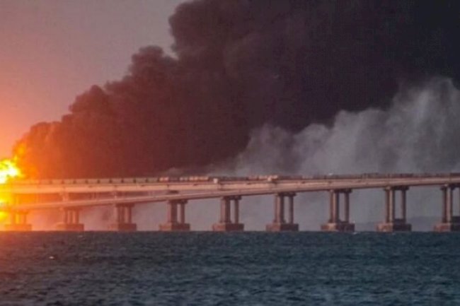 Russian forces surround Ukraine’s Zaporizhia nuclear plant