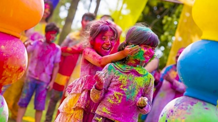 Holi 2022