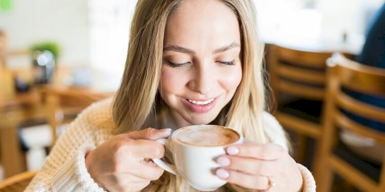 Drinking coffee regularly can reduce risk of heart failure, shows study