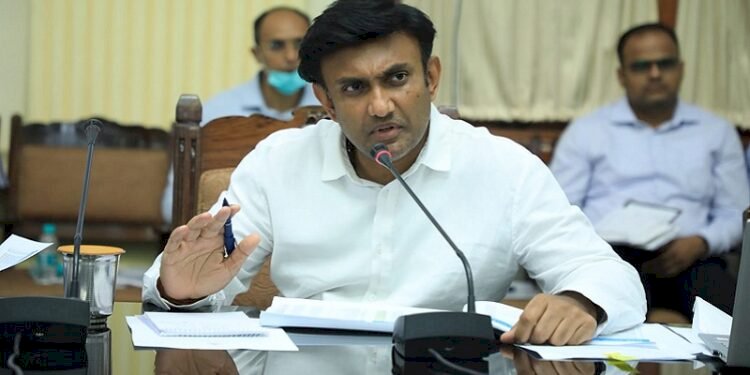 Covid-19 positivity rate surge in Karnataka: K. Sudhakar call emergency meeting today