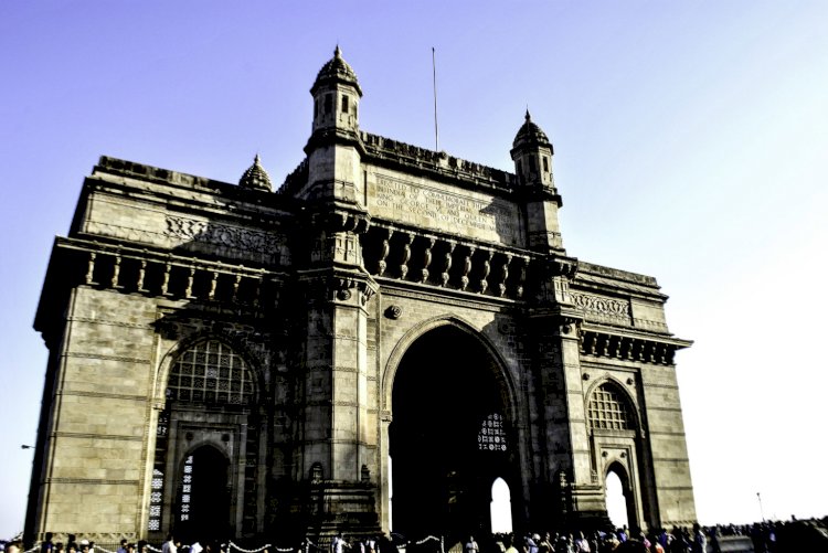 What makes Mumbai a culturally diverse city?