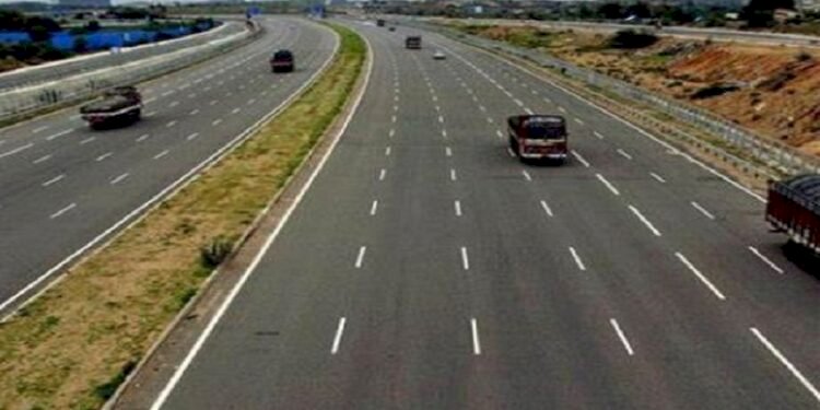 Green expressway highway: Bengaluru to Chennai in 2 hours